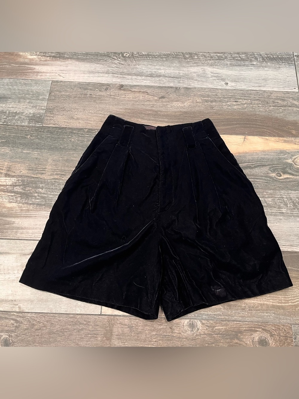 Vintage Shox Clothing Velvet Shorts Culottes Sz 3 Black High Rise Flared Lined